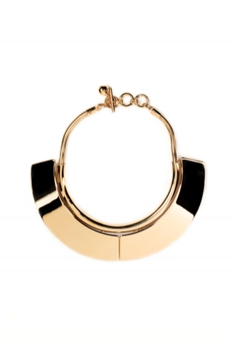 مل بەندی قاش گەورە لە مل بكە